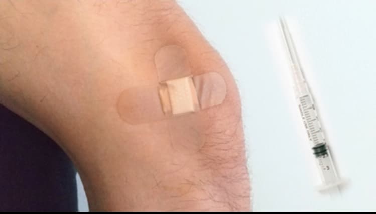 膝に注射した後