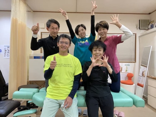 DRT勉強会での先生たちとの集合写真